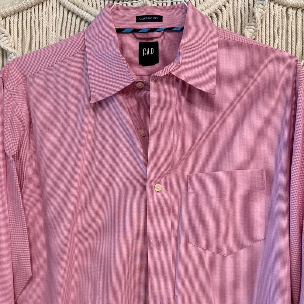 GAP Men's Button Down Shirt - Soft Pink